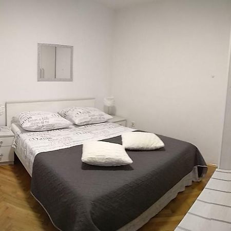 Rooms Ive 로조박 외부 사진