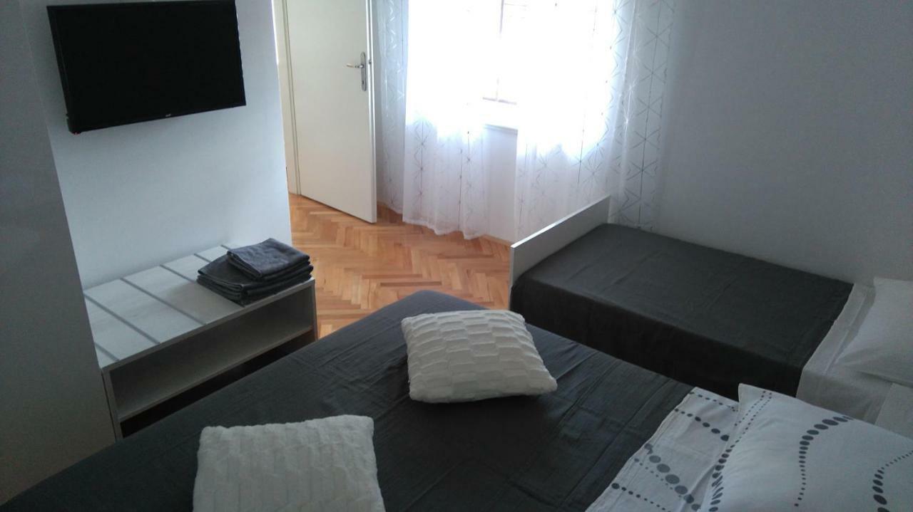 Rooms Ive 로조박 외부 사진